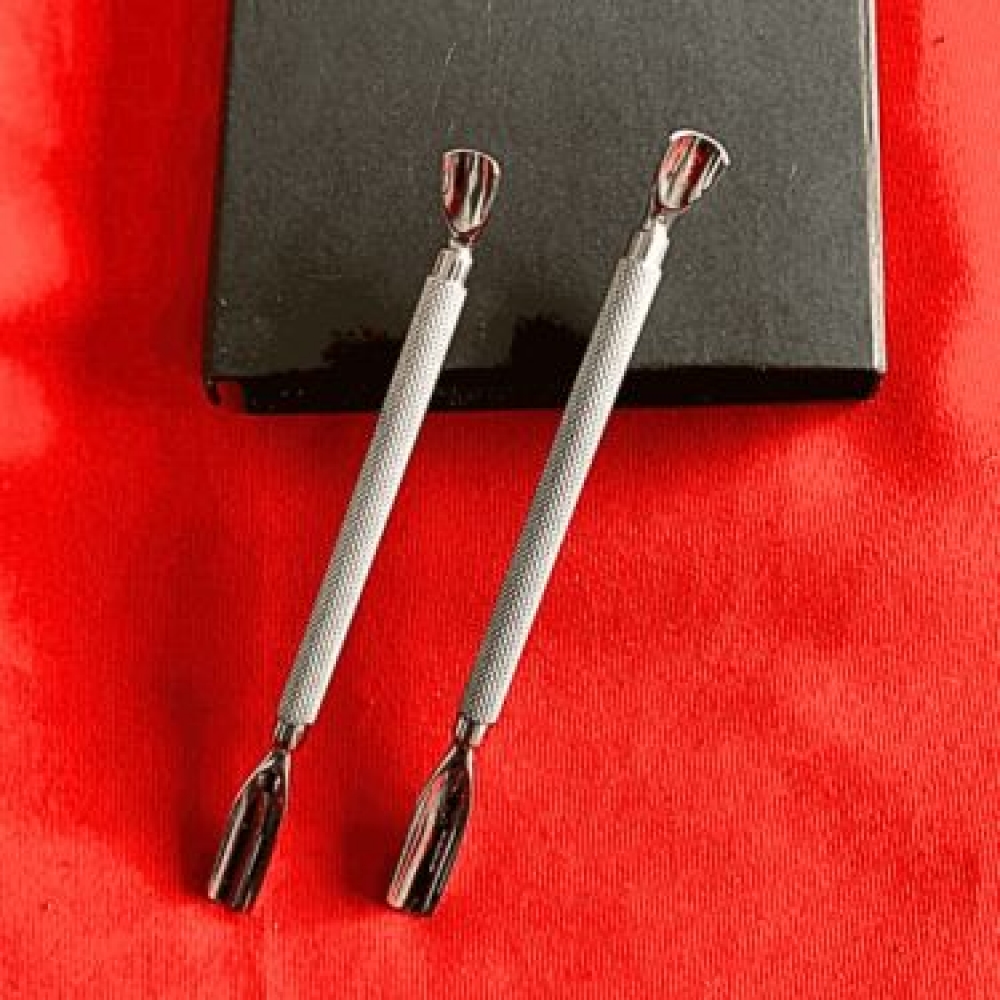 Double-Ended Cuticle Pusher - Professional Instrument by TAMS Surgical
